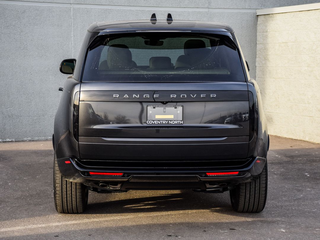 2025 Land Rover Range Rover P530 SE SWB, Toronto, Cash