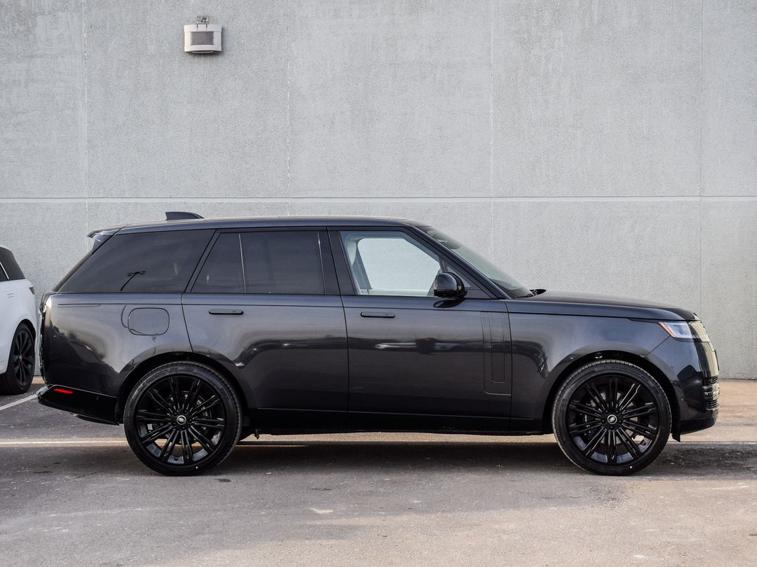 2025 Land Rover Range Rover P530 SE SWB, Toronto, Cash