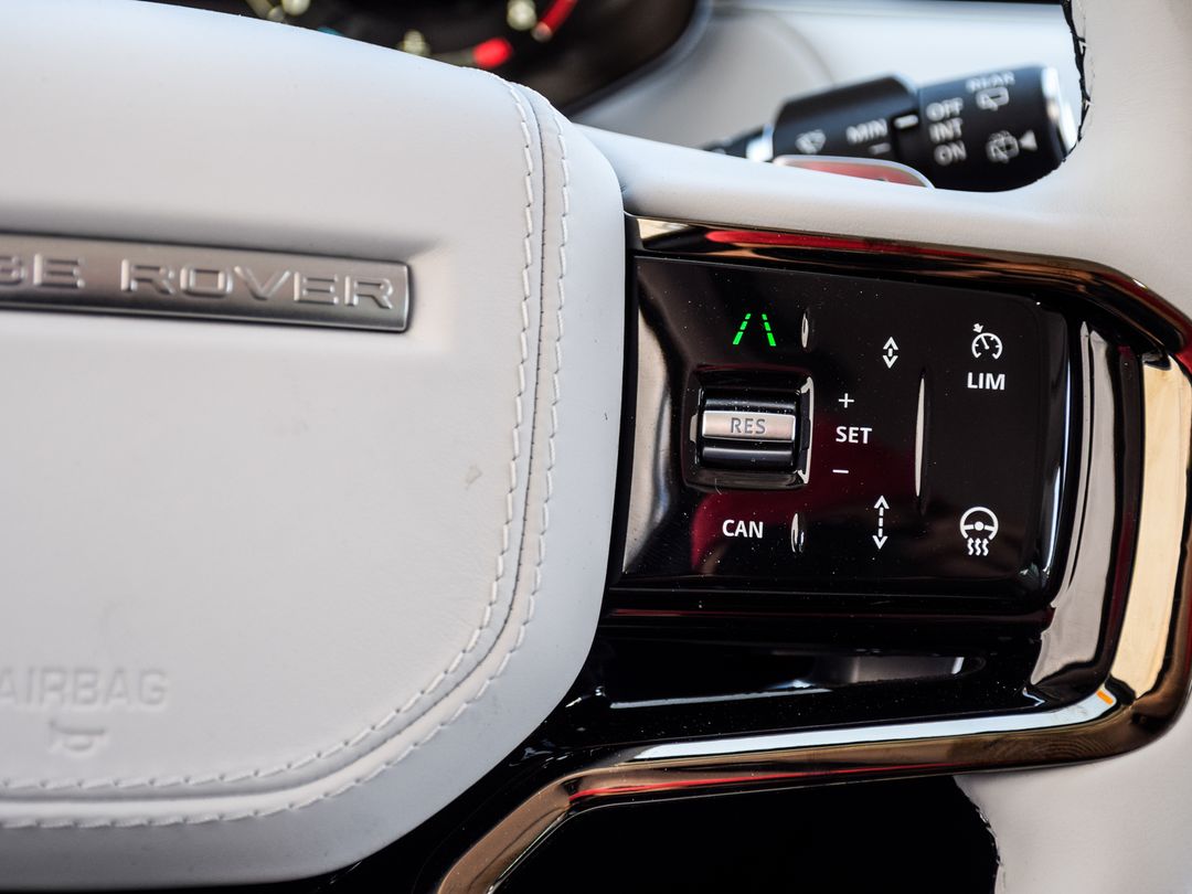 2025 Land Rover Range Rover Sport P530 Dynamic SE, Toronto, Cash