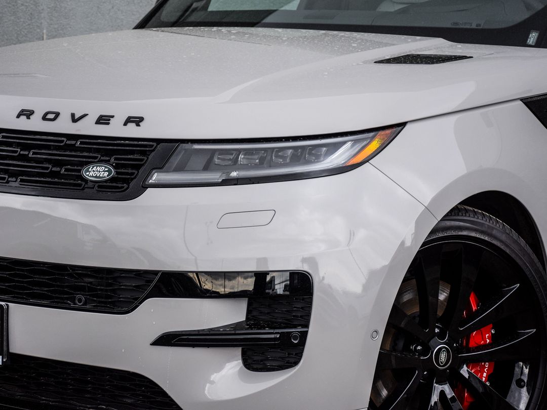 2025 Land Rover Range Rover Sport P530 Dynamic SE, Toronto, Cash