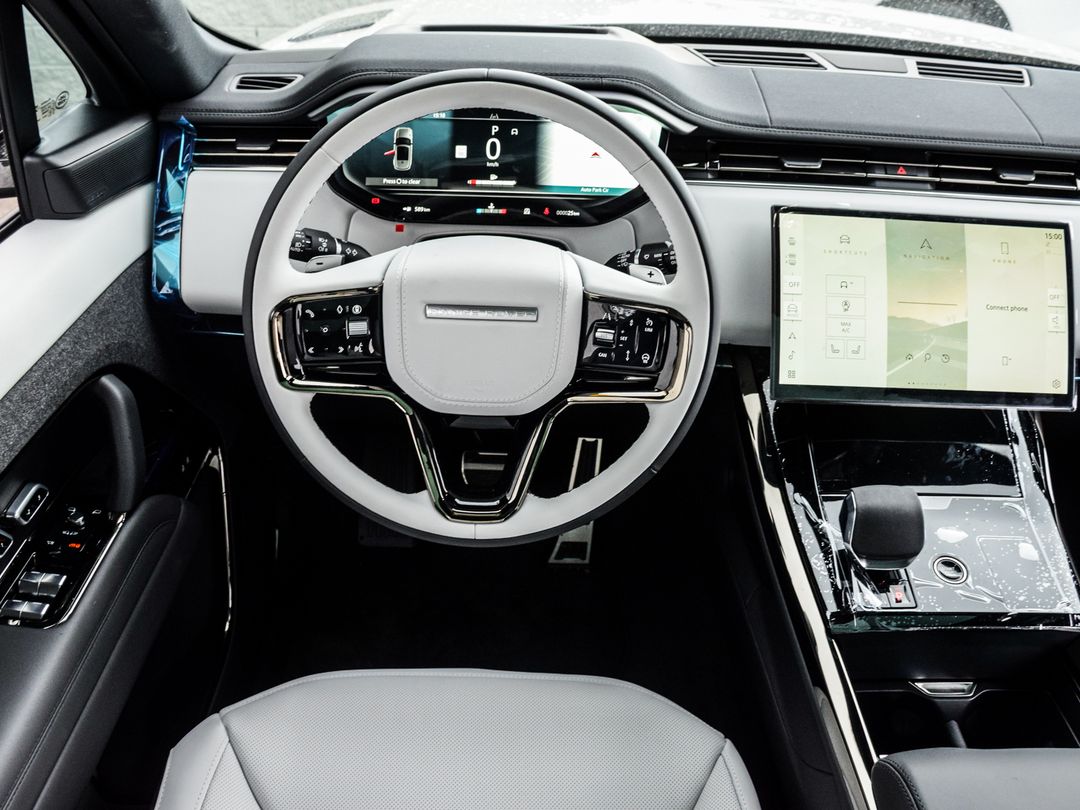 2025 Land Rover Range Rover Sport P530 Dynamic SE, Toronto, Cash
