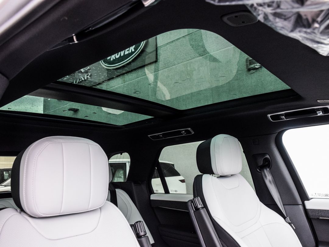 2025 Land Rover Range Rover Sport P530 Dynamic SE, Toronto, Cash