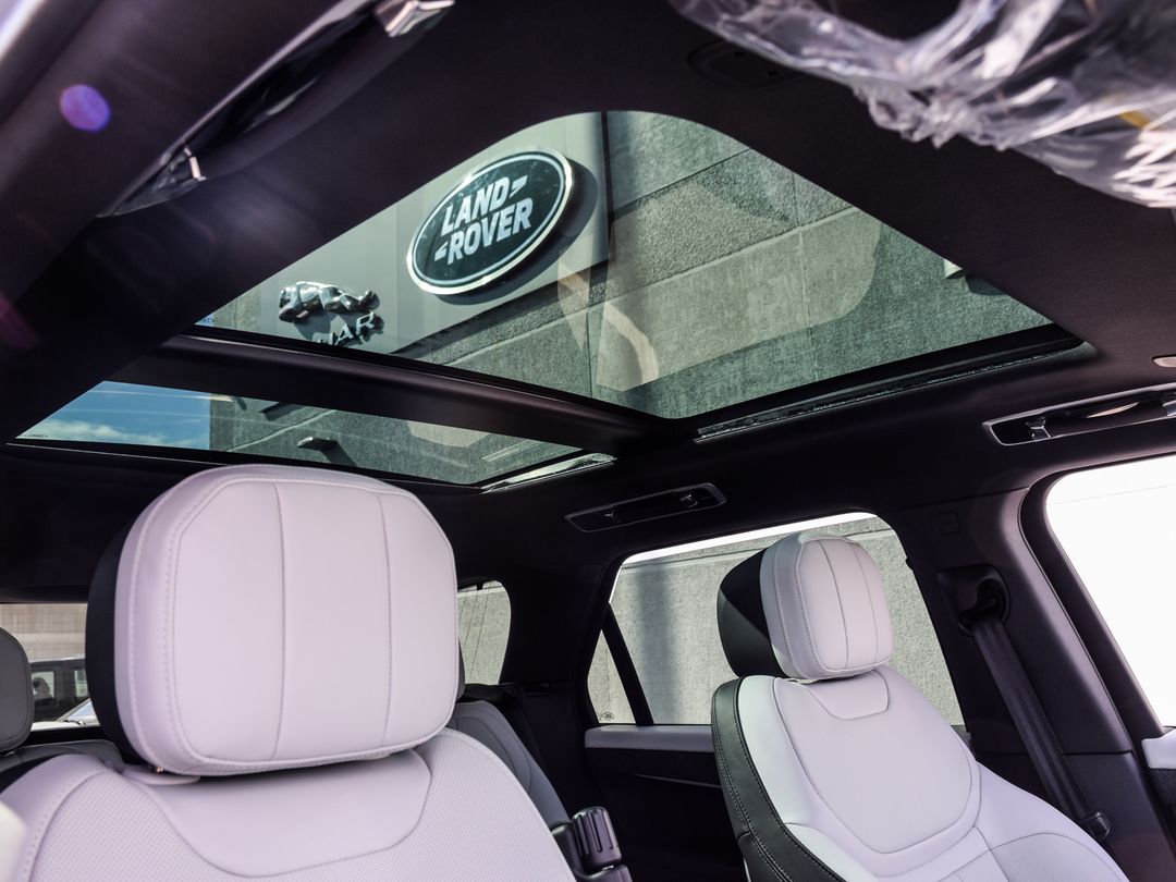2025 Land Rover Range Rover Sport P530 Dynamic SE, Toronto, Cash