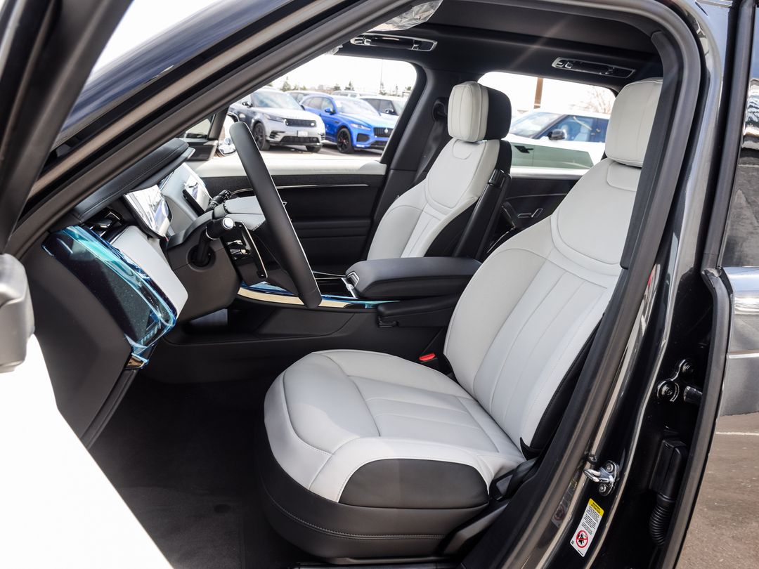 2025 Land Rover Range Rover Sport P530 Dynamic SE, Toronto, Cash