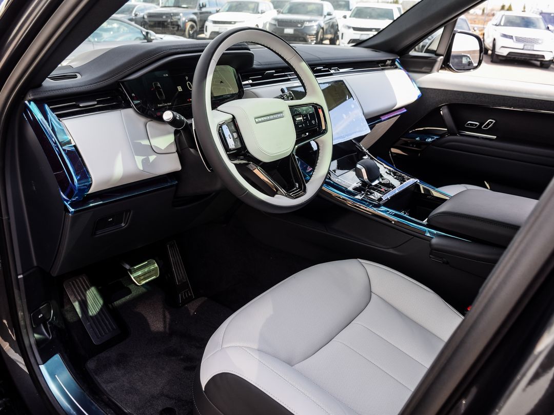 2025 Land Rover Range Rover Sport P530 Dynamic SE, Toronto, Cash