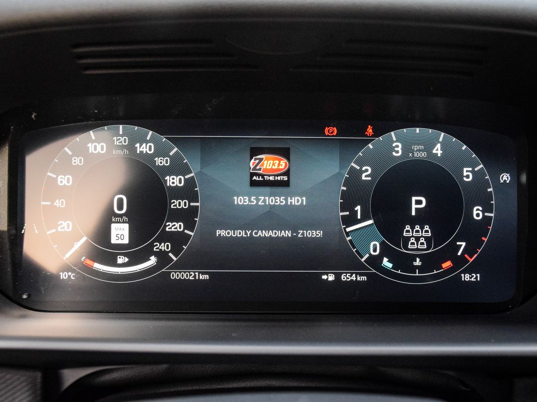 2025 Land Rover Discovery P360 Dynamic SE, Toronto, Cash
