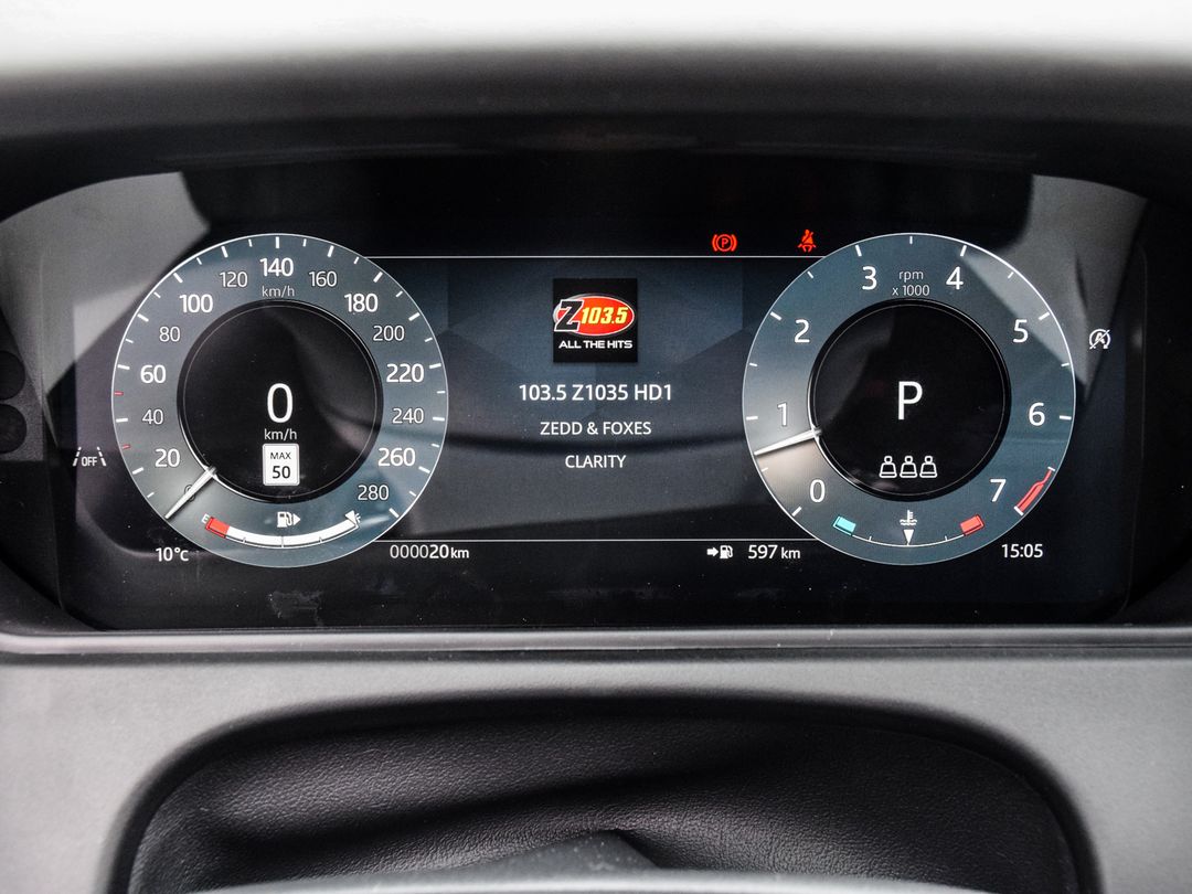 2026 Land Rover Range Rover Velar P250 Dynamic SE, Toronto, Cash