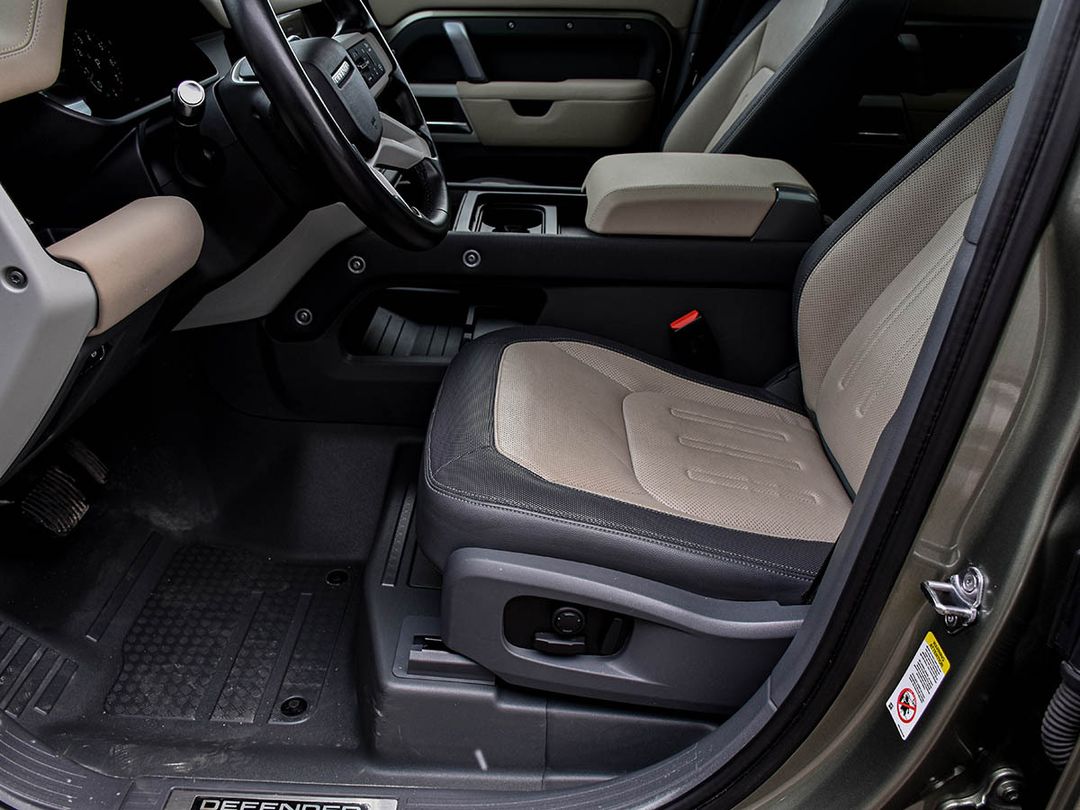2022 Land Rover Defender 110 X-Dynamic SE, Toronto, Cash