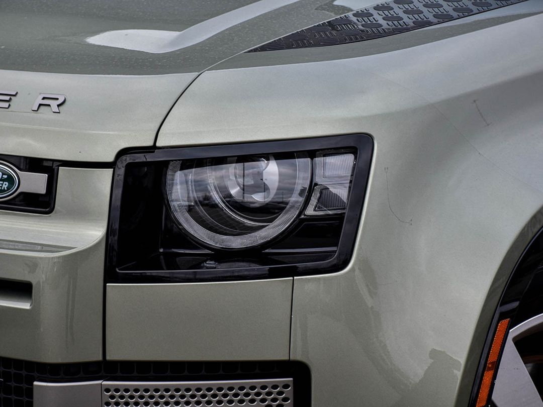 2022 Land Rover Defender 110 X-Dynamic SE, Toronto, Cash