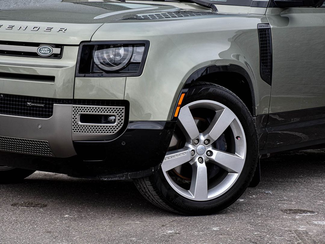 2022 Land Rover Defender 110 X-Dynamic SE, Toronto, Cash
