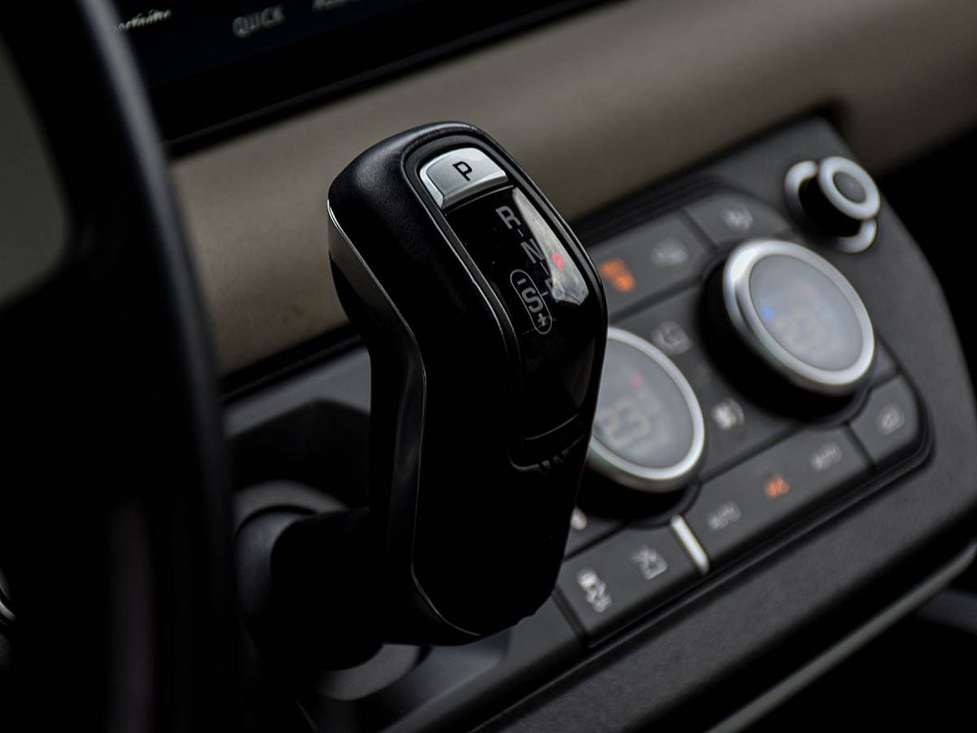 2022 Land Rover Defender 110 X-Dynamic SE, Toronto, Cash