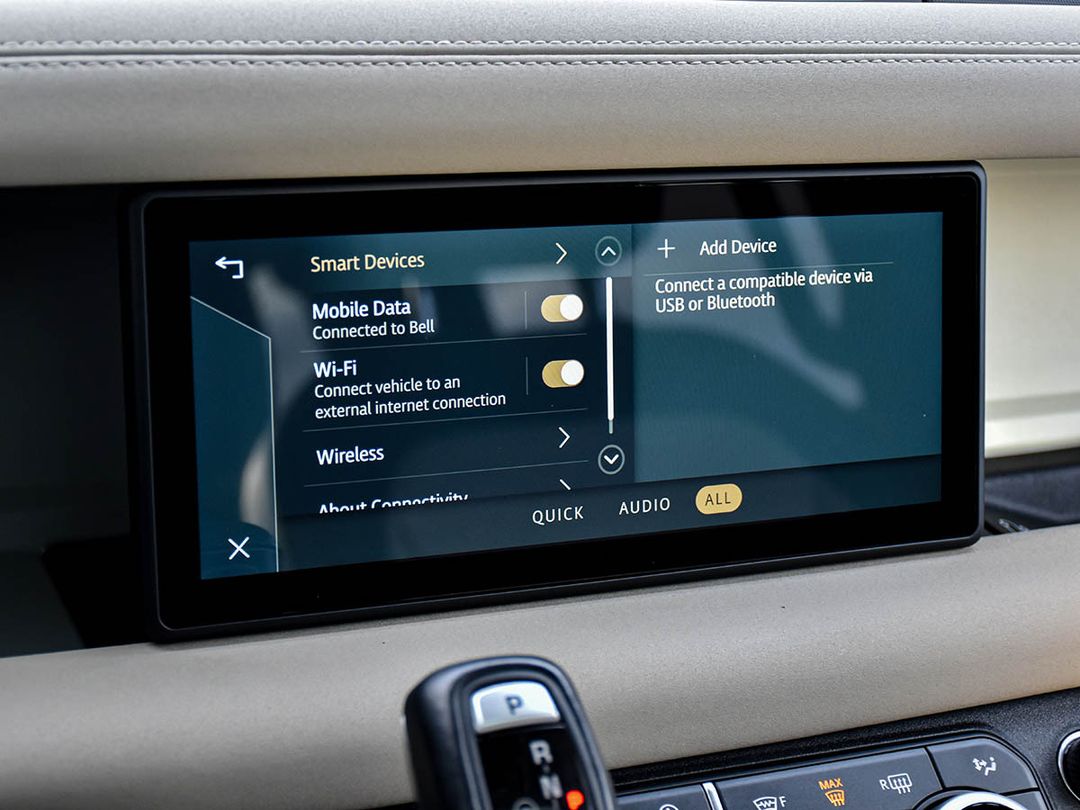 2022 Land Rover Defender 110 X-Dynamic SE, Toronto, Cash
