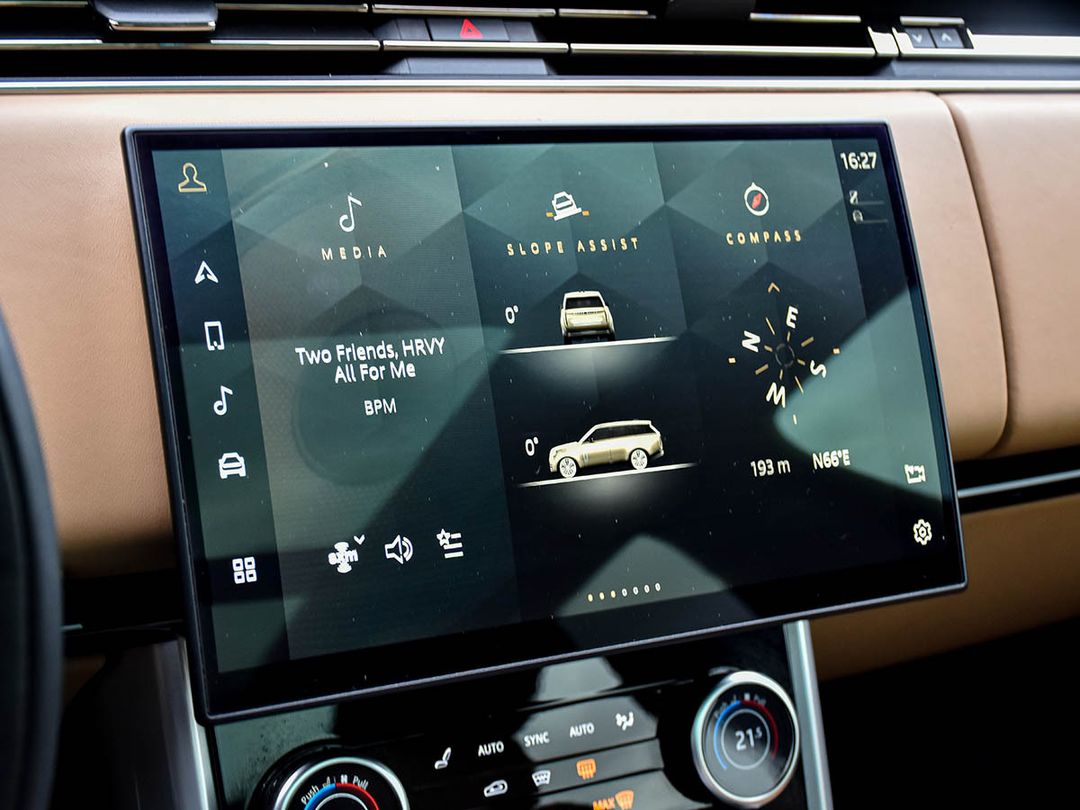 2023 Land Rover Range Rover P400 SE, Toronto, Cash