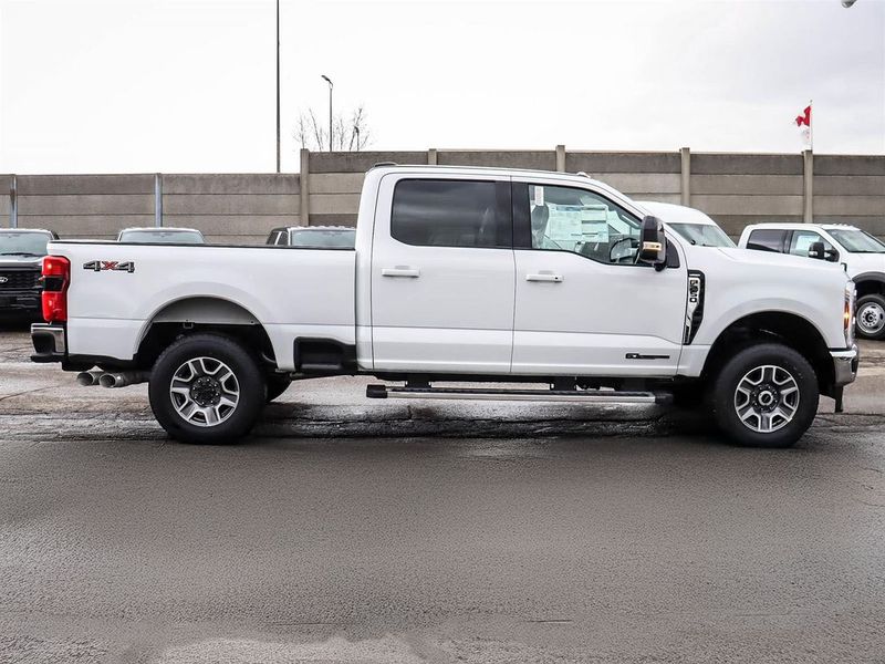New 2025 Ford Super-Duty-F-250-SRW LARIAT YN11301