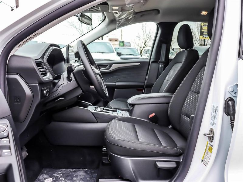 New 2025 Ford Escape Active YN11326