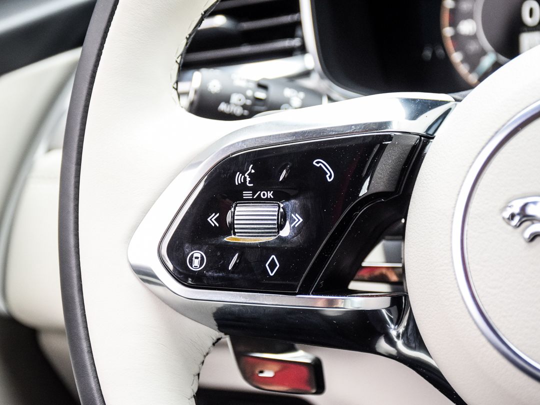 2026 Jaguar F-PACE P400 R-Dynamic S, Toronto, Cash