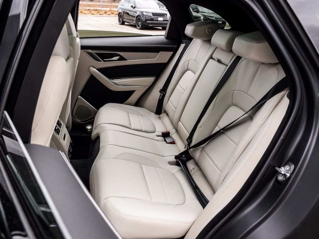 2026 Jaguar F-PACE P400 R-Dynamic S, Toronto, Cash