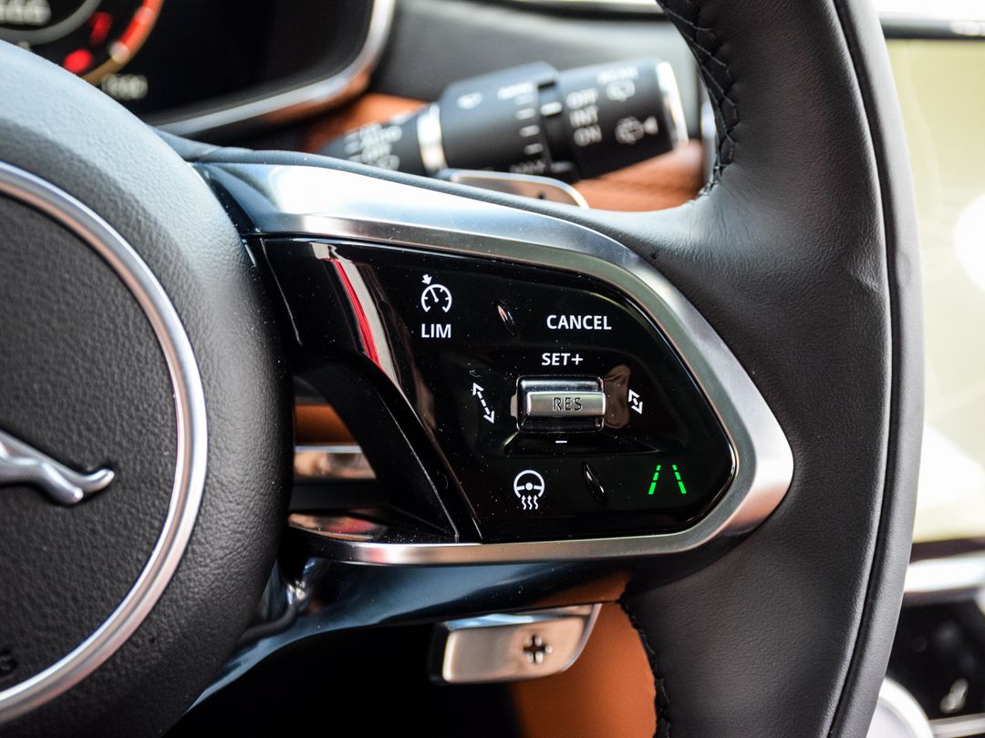 2026 Jaguar F-PACE P400 R-Dynamic S, Toronto, Cash