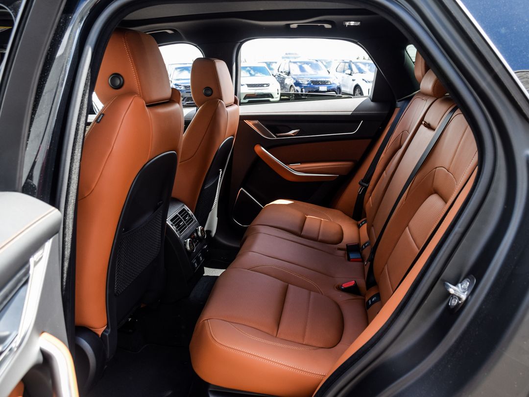 2026 Jaguar F-PACE P400 R-Dynamic S, Toronto, Cash