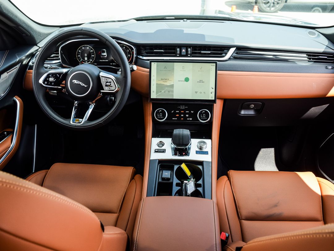 2026 Jaguar F-PACE P400 R-Dynamic S, Toronto, Cash