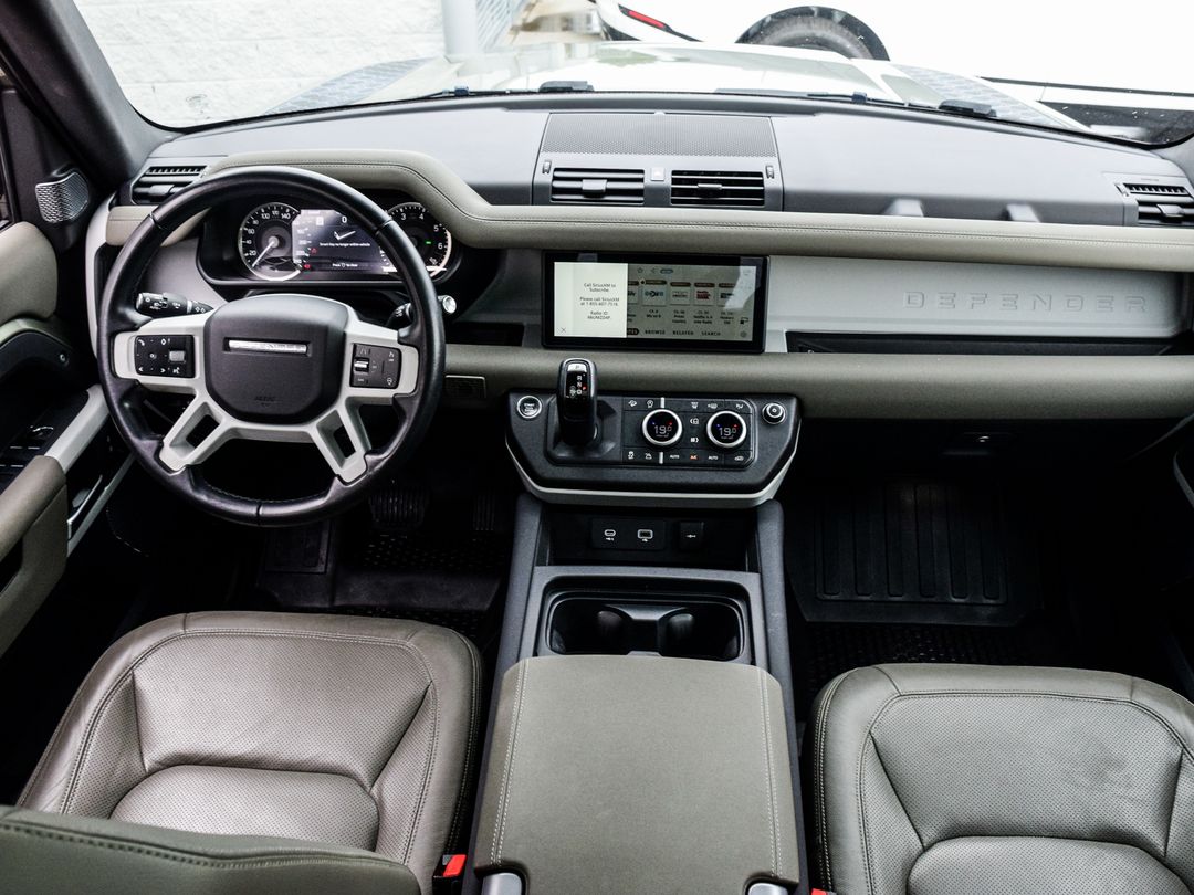 2023 Land Rover Defender 110 S, Toronto, Cash