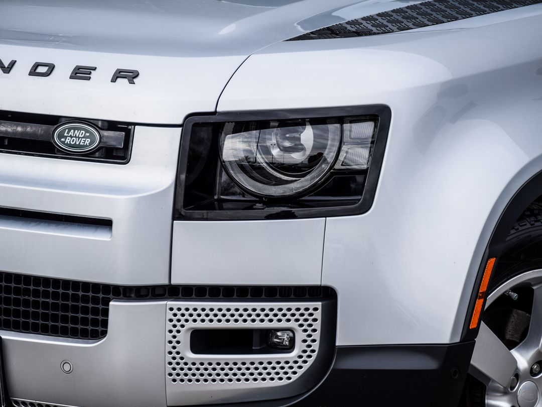 2021 Land Rover Defender 110 S, Toronto, Cash