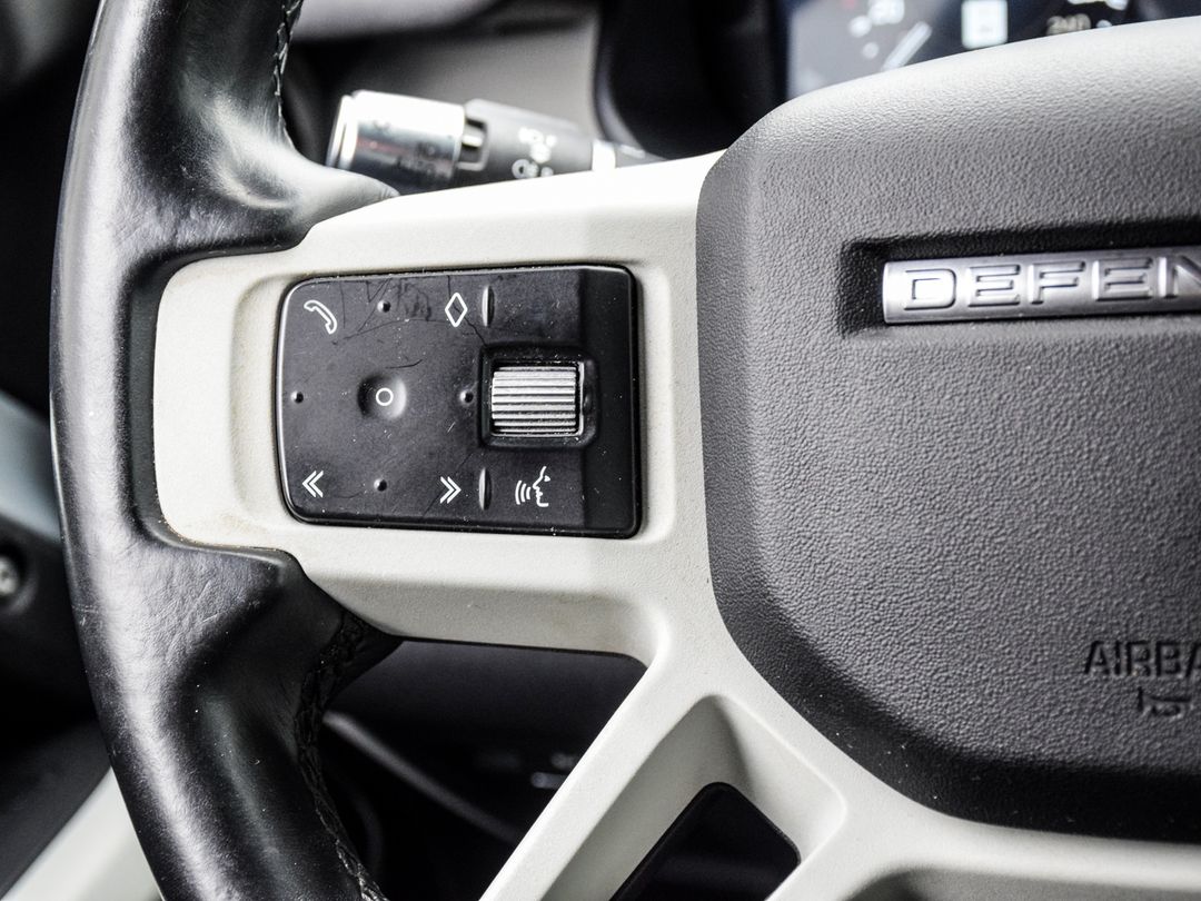 2021 Land Rover Defender 110 S, Toronto, Cash