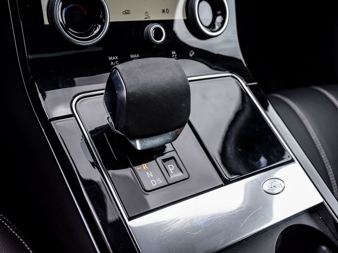 2023 Land Rover Range Rover Velar P340 R-Dynamic S, Toronto, Cash