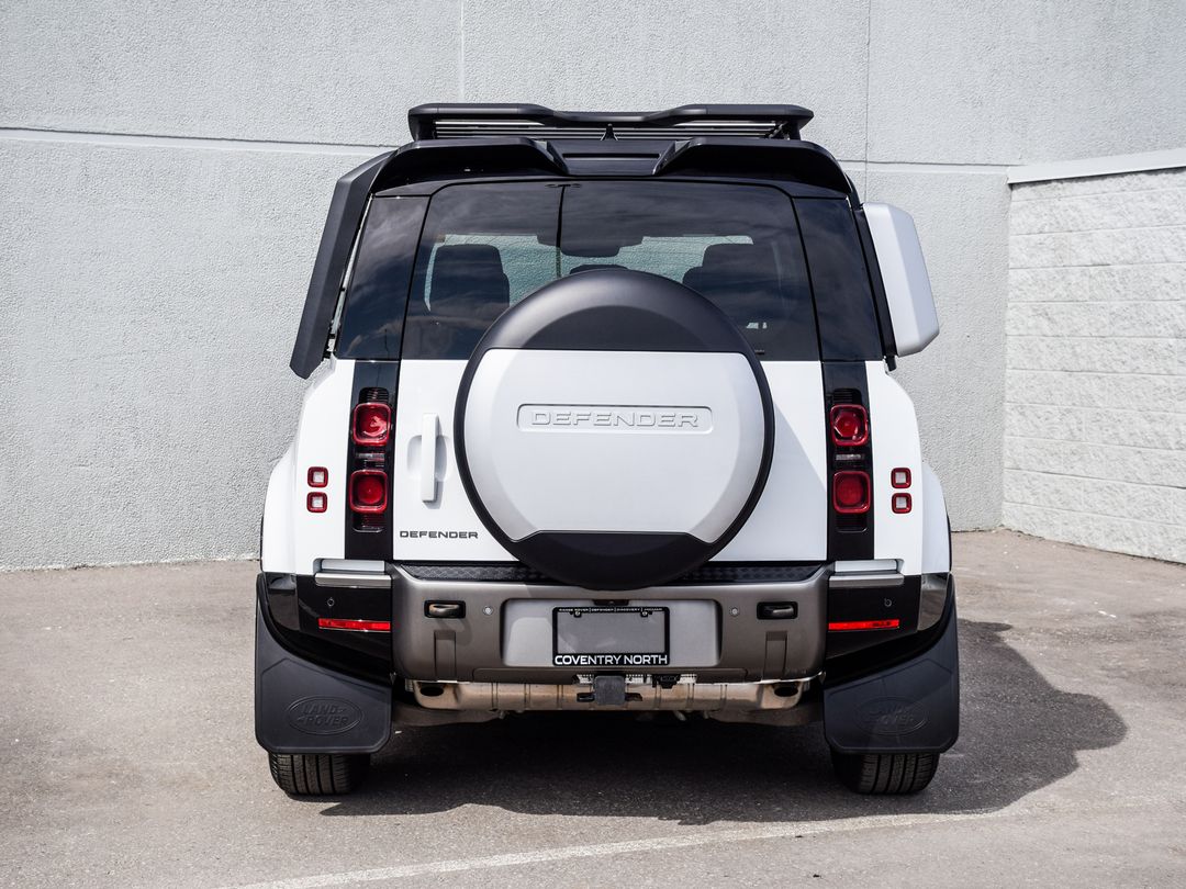 2024 Land Rover Defender 110 P400 X-Dynamic SE, Toronto, Cash
