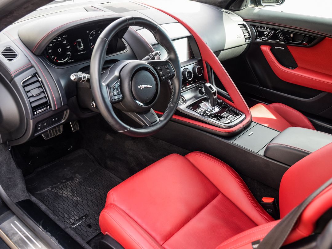 2023 Jaguar F-TYPE P450 R-Dynamic, Toronto, Cash