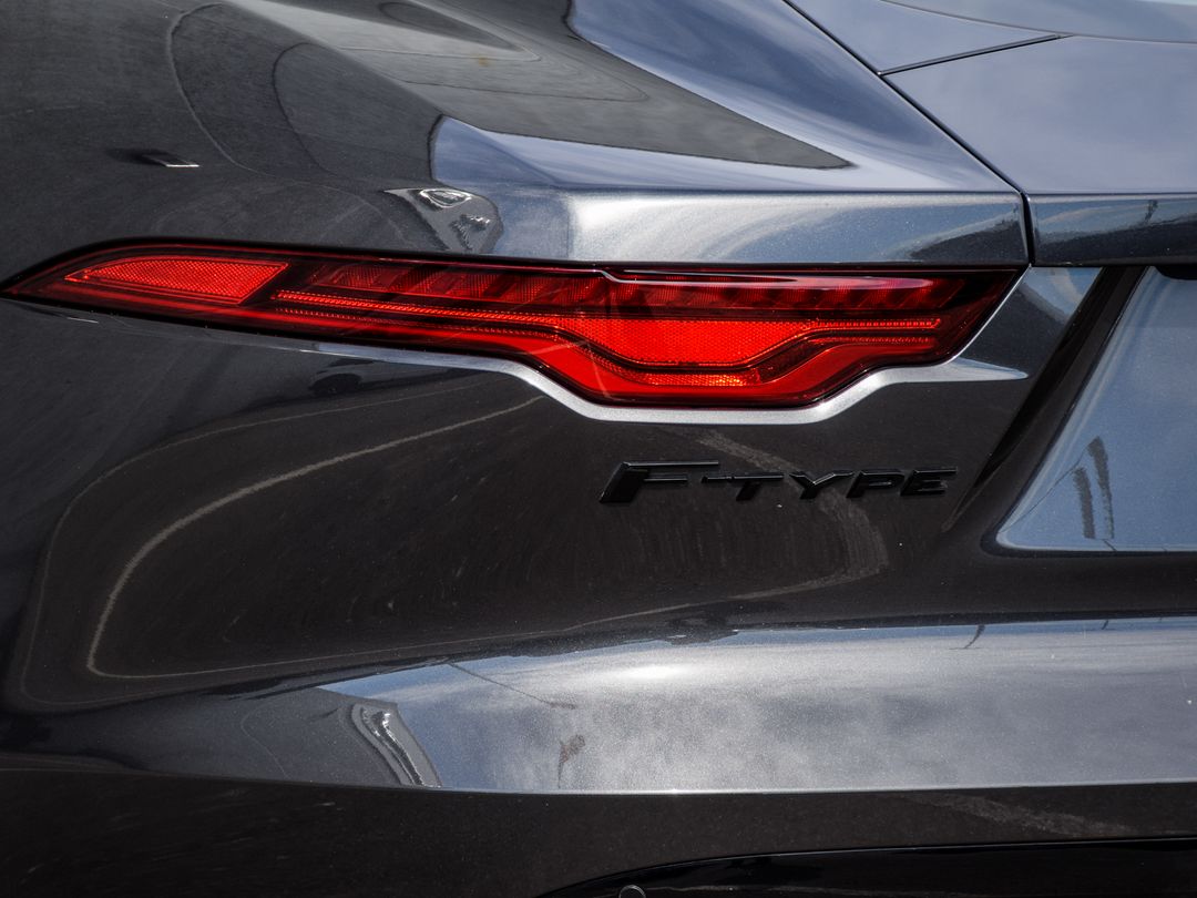2023 Jaguar F-TYPE P450 R-Dynamic, Toronto, Cash