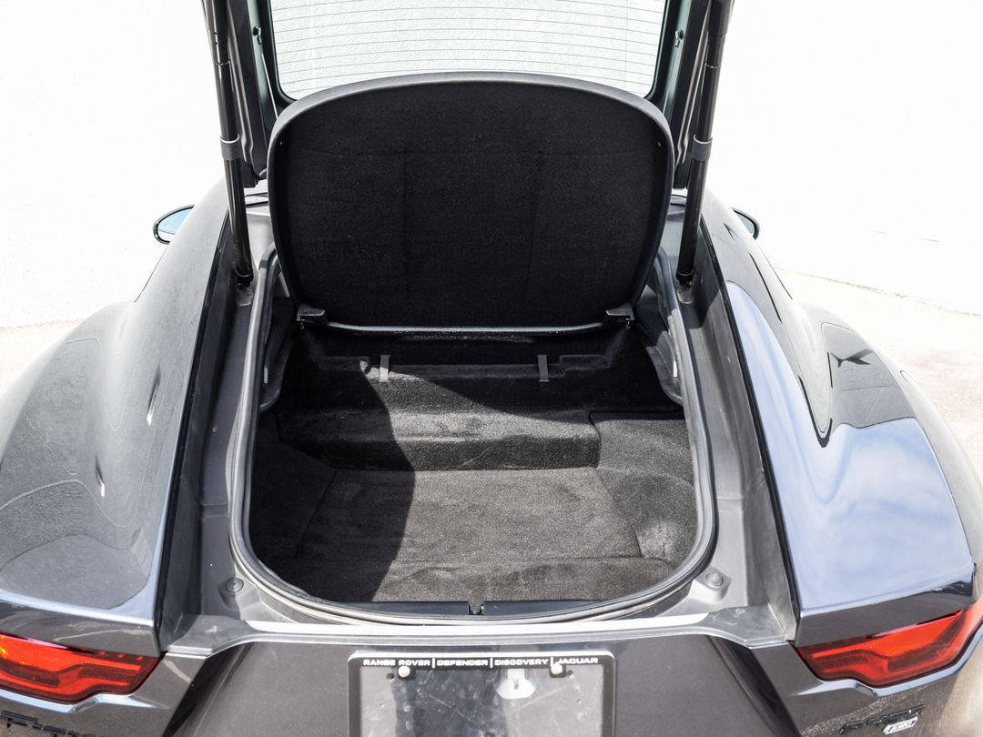 2023 Jaguar F-TYPE P450 R-Dynamic, Toronto, Cash
