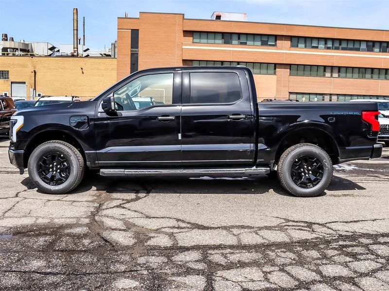 New 2025 Ford F-150-Lightning XLT YN11389