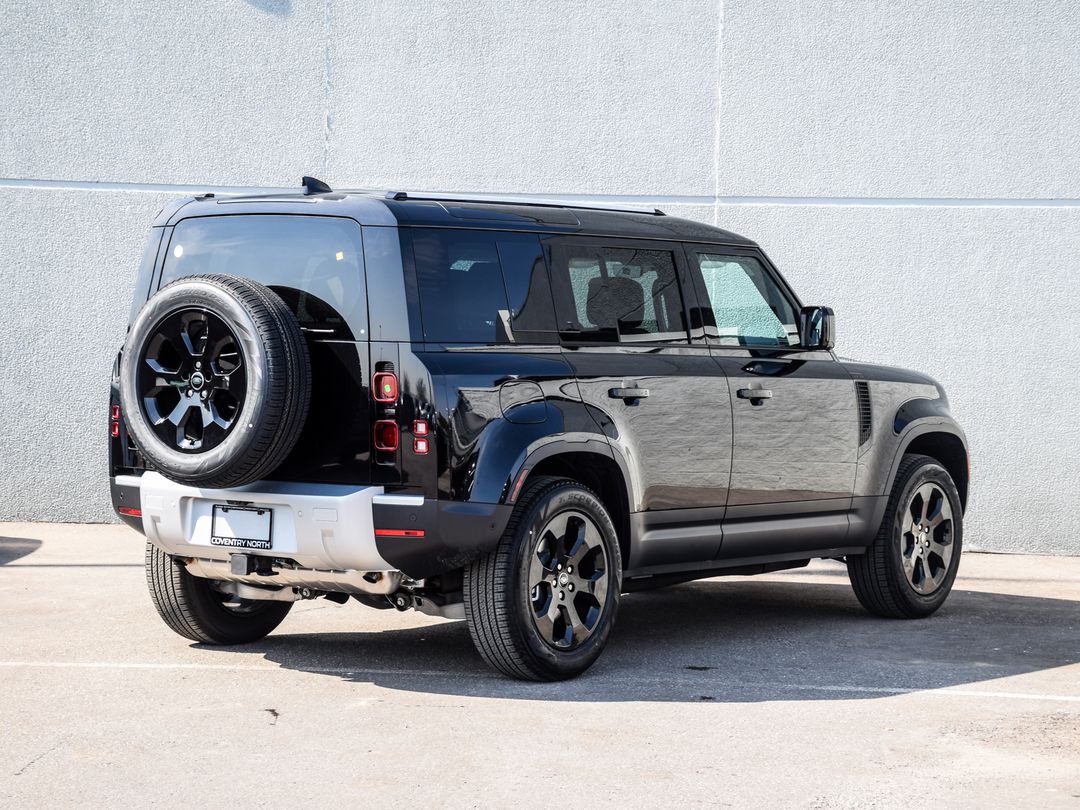 2025 Land Rover Defender 110 P300 S, Toronto, Cash
