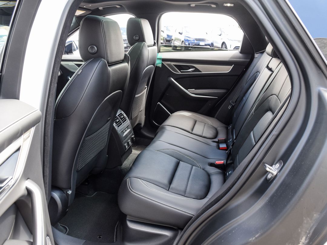 2026 Jaguar F-PACE P250 R-Dynamic S, Toronto, Cash
