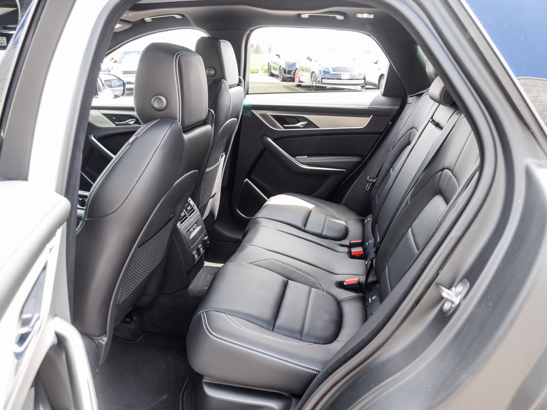 2026 Jaguar F-PACE P250 R-Dynamic S, Toronto, Cash