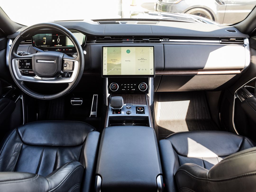 2023 Land Rover Range Rover P530 SE, Toronto, Cash