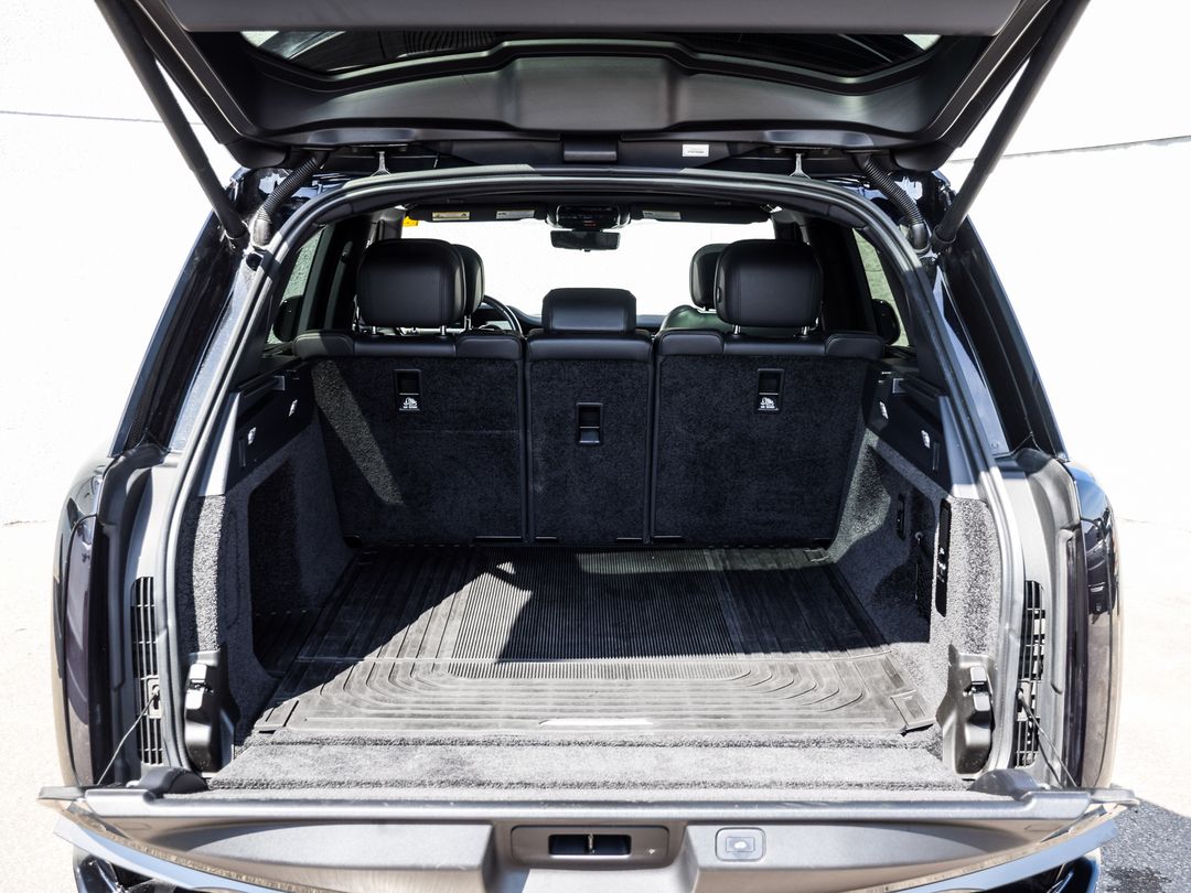 2023 Land Rover Range Rover P530 SE, Toronto, Cash