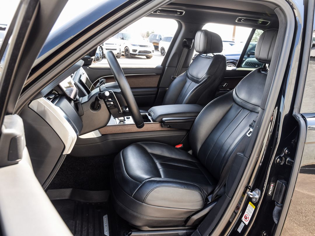 2023 Land Rover Range Rover P530 SE, Toronto, Cash