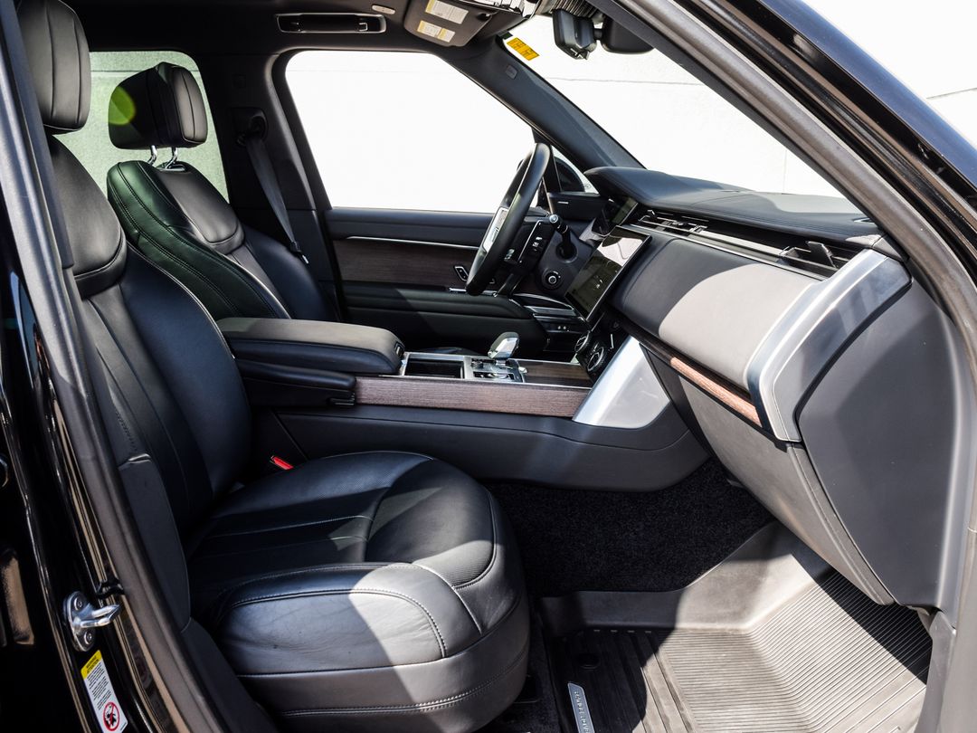2023 Land Rover Range Rover P530 SE, Toronto, Cash