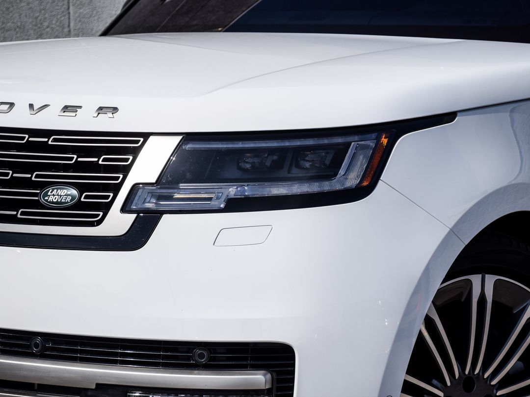 2023 Land Rover Range Rover P530 SE, Toronto, Cash