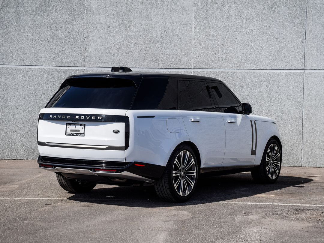 2023 Land Rover Range Rover P530 SE, Toronto, Cash