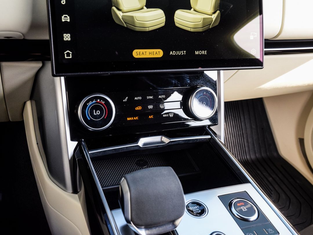 2023 Land Rover Range Rover P530 SE, Toronto, Cash