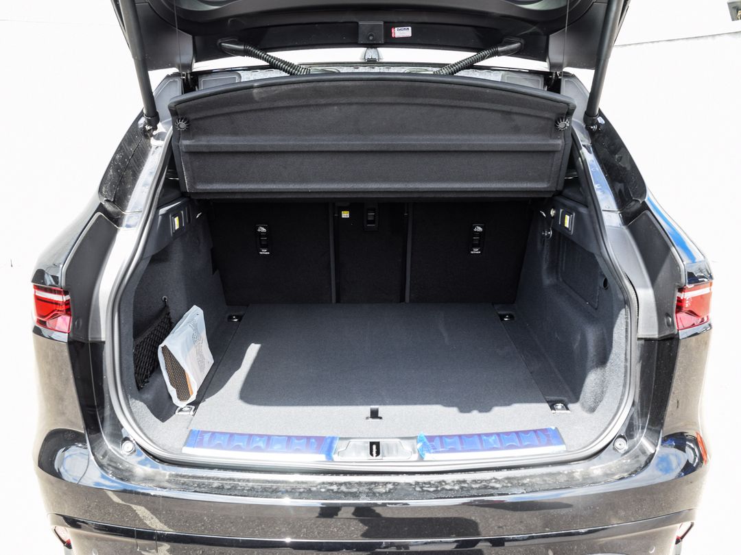 2026 Jaguar F-PACE P250 R-Dynamic S, Toronto, Cash