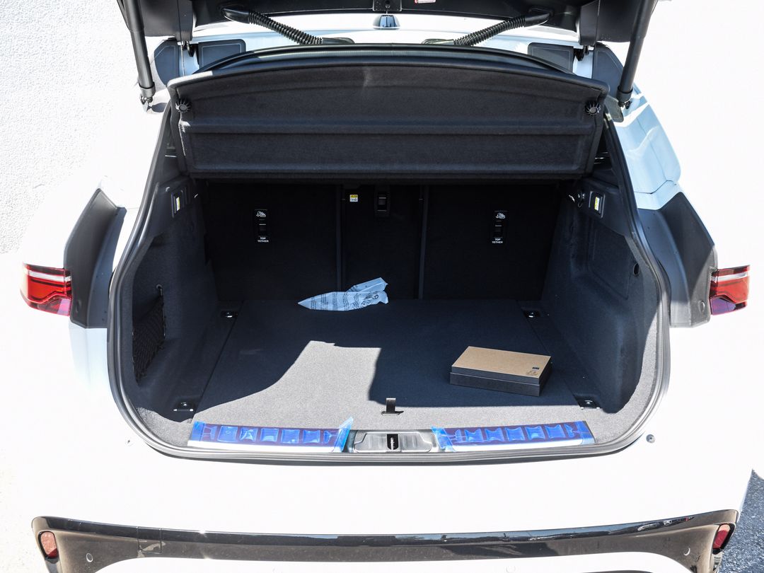 2026 Jaguar F-PACE P250 R-Dynamic S, Toronto, Cash