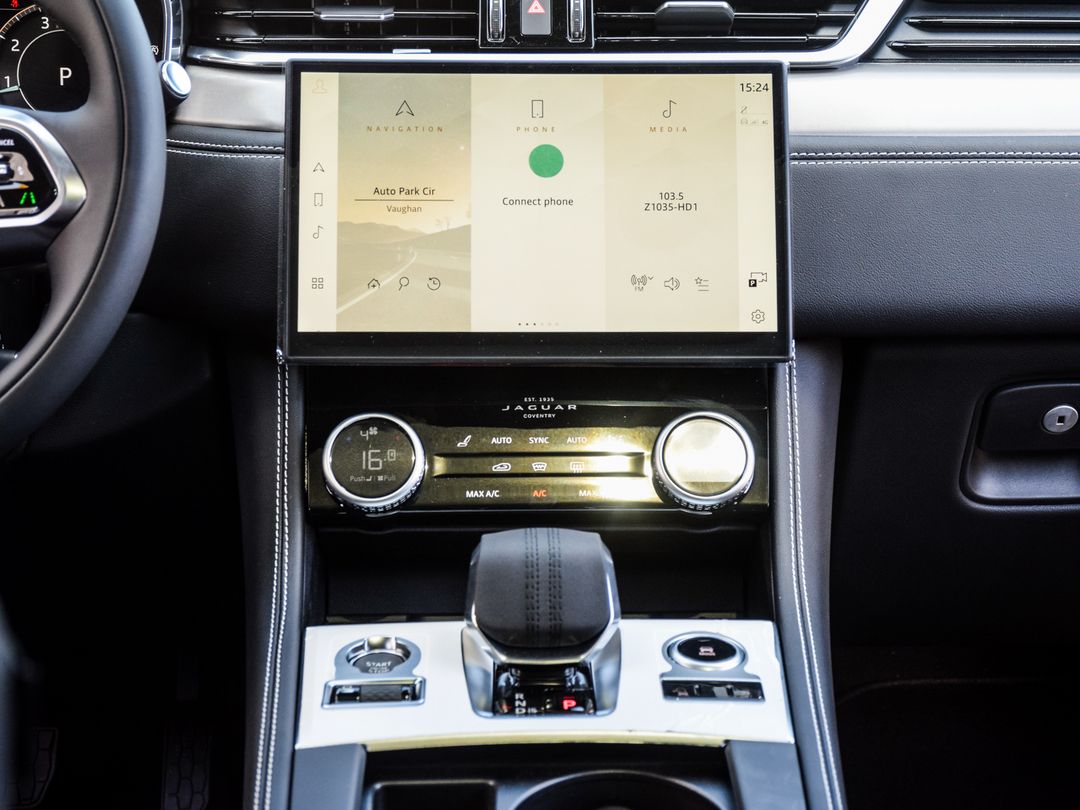 2026 Jaguar F-PACE P250 R-Dynamic S, Toronto, Cash