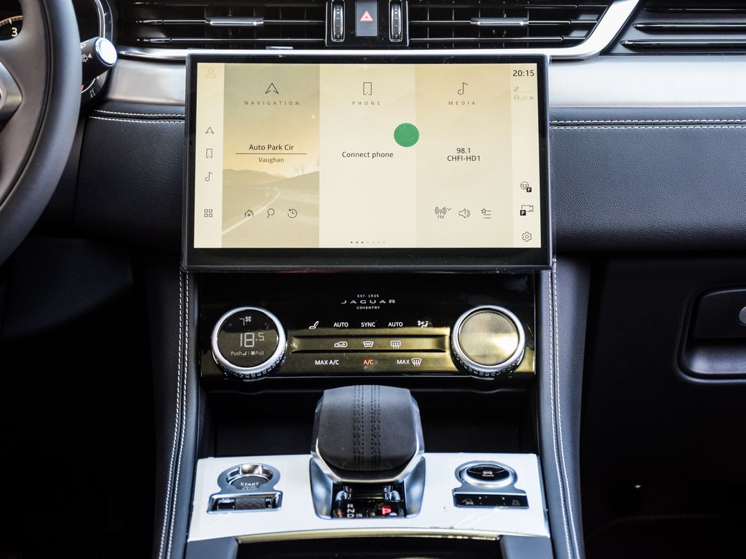 2026 Jaguar F-PACE P400 R-Dynamic S, Toronto, Cash