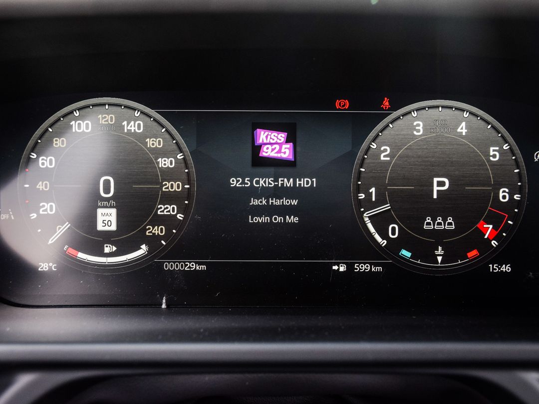2025 Land Rover Defender 110 P400 X-Dynamic SE, Toronto, Cash