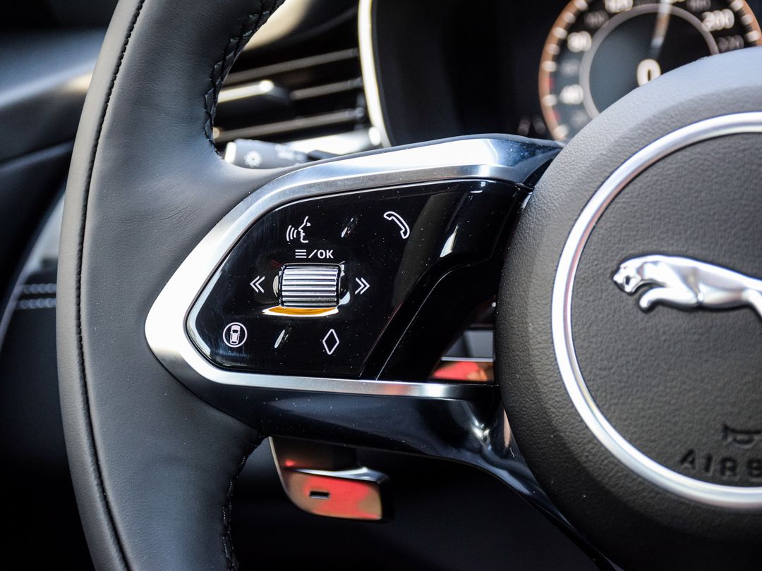 2026 Jaguar F-PACE P250 R-Dynamic S, Toronto, Cash