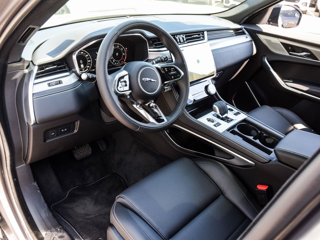 2026 Jaguar F-PACE P250 R-Dynamic S, Toronto, Cash